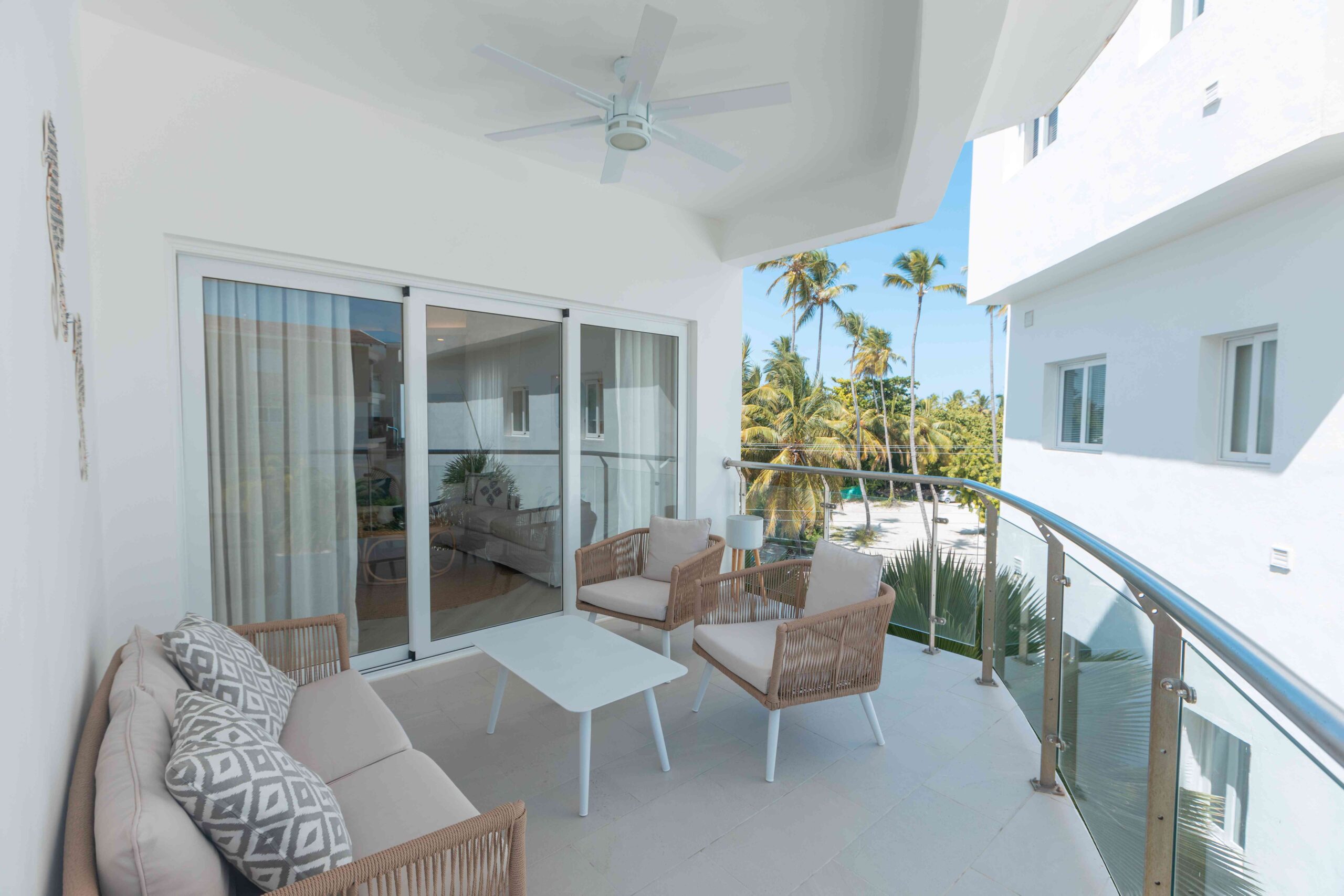 Apartamento H41 – Frente a la Playa